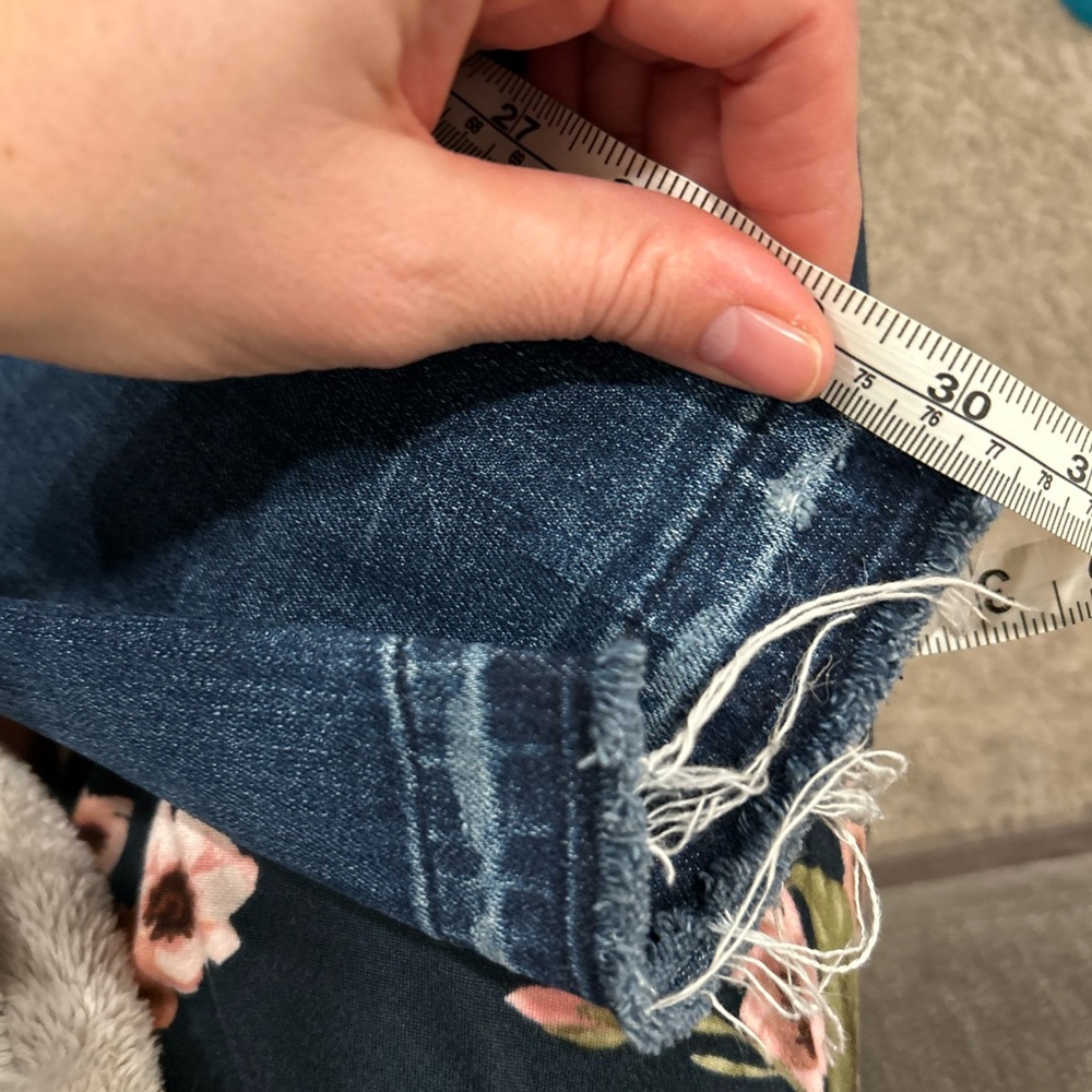 rag & bone Distressed Blue Skinny Jeans - Picture 6 of 7